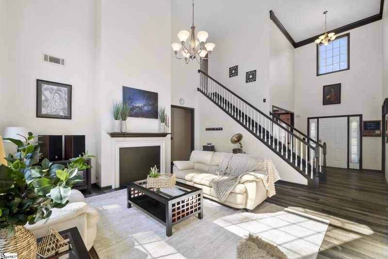 Property image 5 at 409 Summergreen Way, Greenville, SC 29607