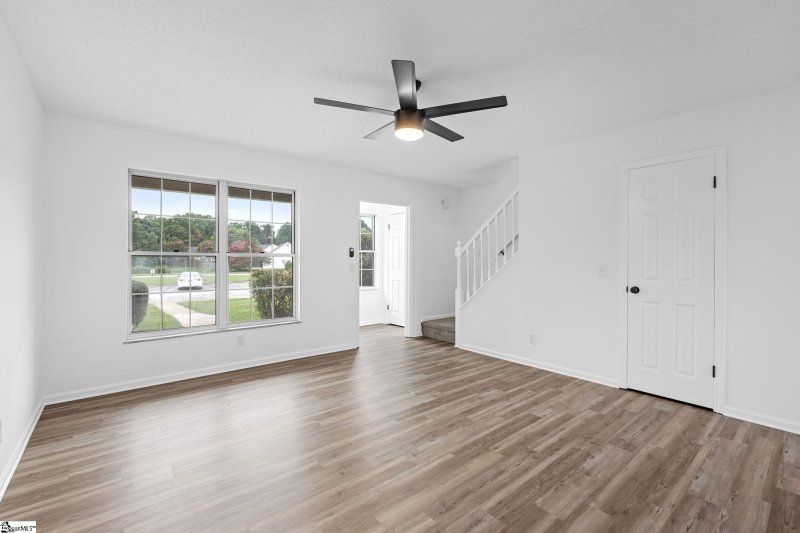 Property image 3 at 22 Birchview Street, Taylors, SC 29687