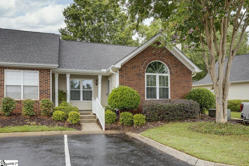 5 Bailess Court