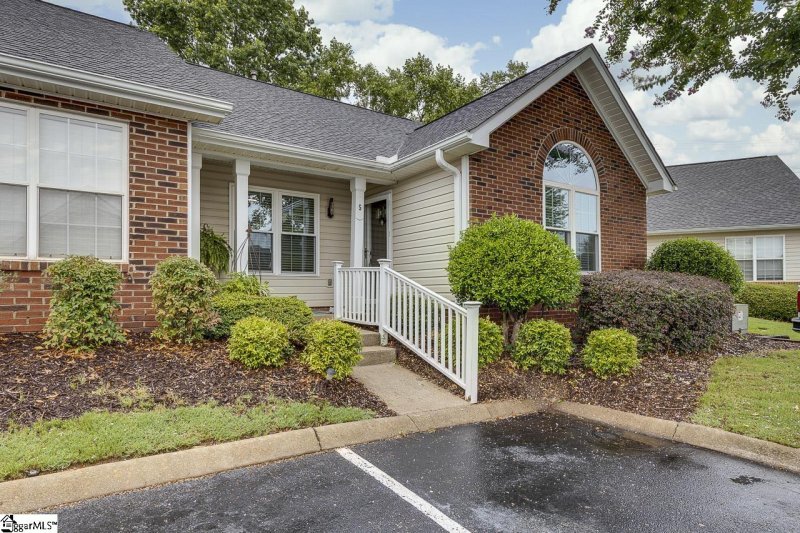 Property image 2 of 5 Bailess Court in Riverside Townes, Greer, SC 29650