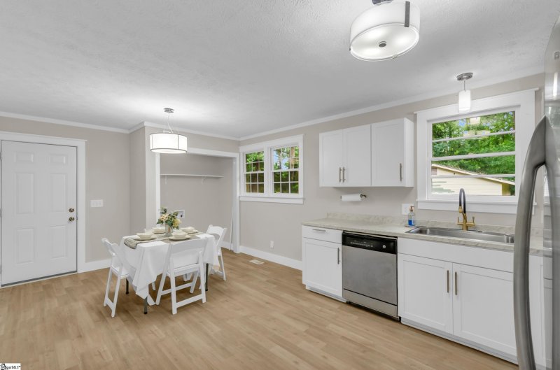 Property image 5 at 505 Kenmore Drive, Piedmont, SC 29673