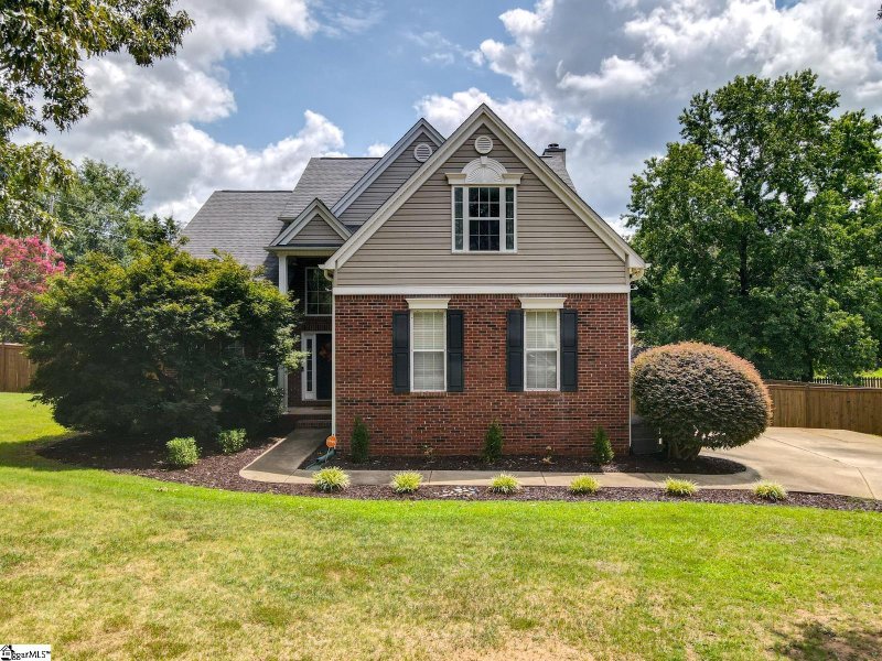 Property image 2 of 131 Lauden Drive in Wilson Ferry, Moore, SC 29369