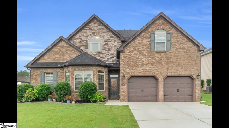 Property image 2 of 504 Rose Arbor Lane in Kings Crossing, Simpsonville, SC 29681