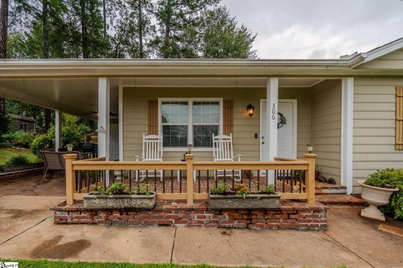 Property image 4 at 306 Green Drive, Liberty, SC 29657