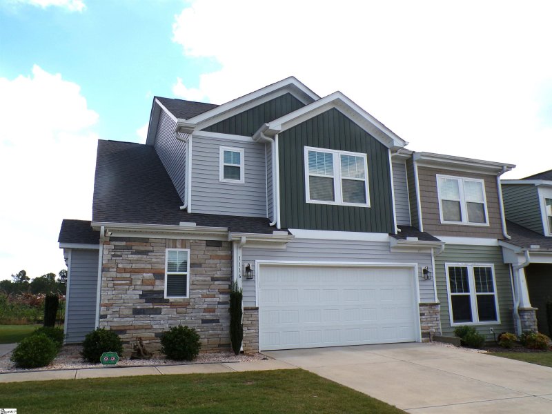 Peachtree Townes, Boiling Springs Community