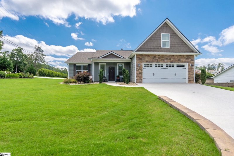 Kelley Farms, Travelers Rest Community