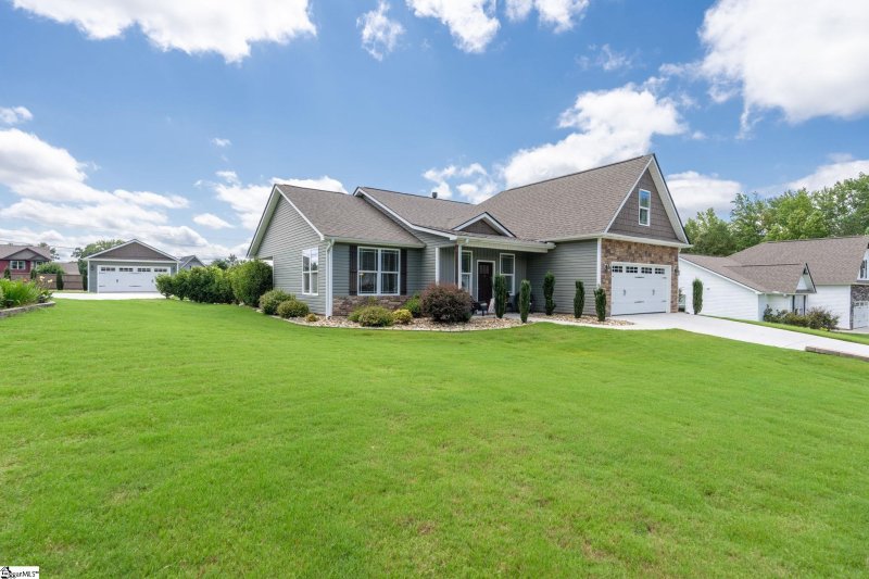 Property image 2 of 5 Smith Tractor Road in Kelley Farms, Travelers Rest, SC 29690