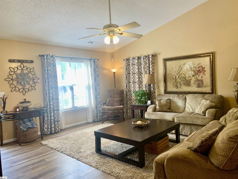 Property image 4 at 785 Thornbird Circle, Boiling Springs, SC 29316