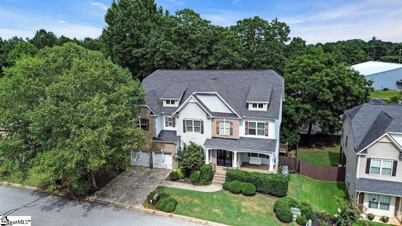 Property image 2 of 10 Verona Circle in Providence Square, Simpsonville, SC 29681