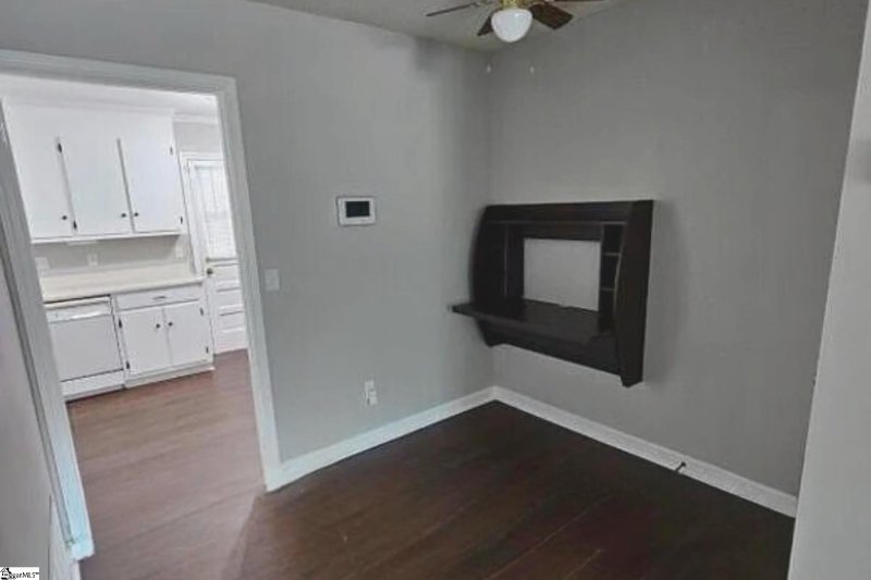 Property image 4 at 501 Edwards Road, Greenville, SC 29615