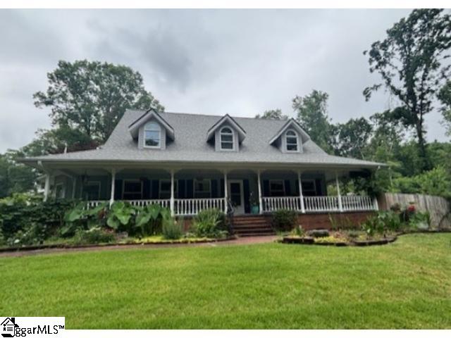 Poinsettia, Simpsonville community