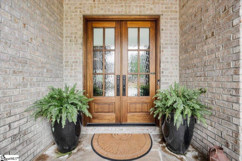 Property image 5 of 310 Tanoak Court in Chestnut Pond, Simpsonville, SC 29681