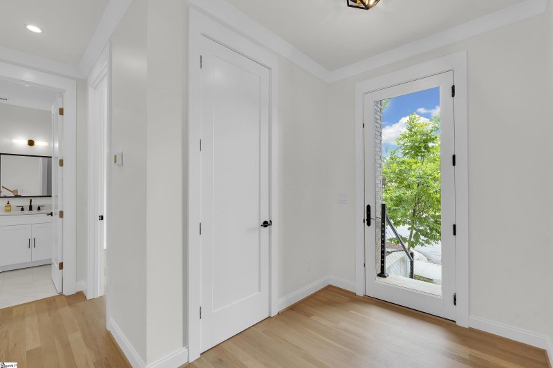 Property image 4 of 611 N Main Street in NOMA City Terrace, Greenville, SC 29601