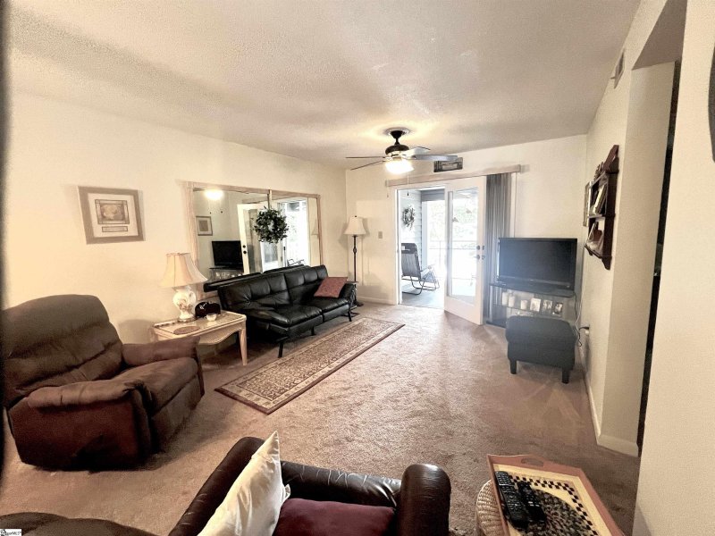 Property image 2 of 707 Northlake Drive in Northlake Condos, Anderson, SC 29625