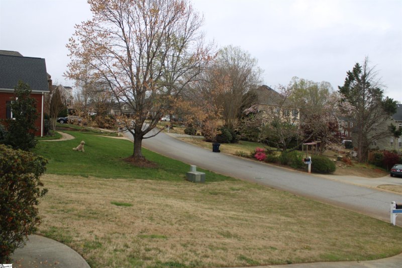 Property image 4 at 610 Garden Rose Court, Greer, SC 29651