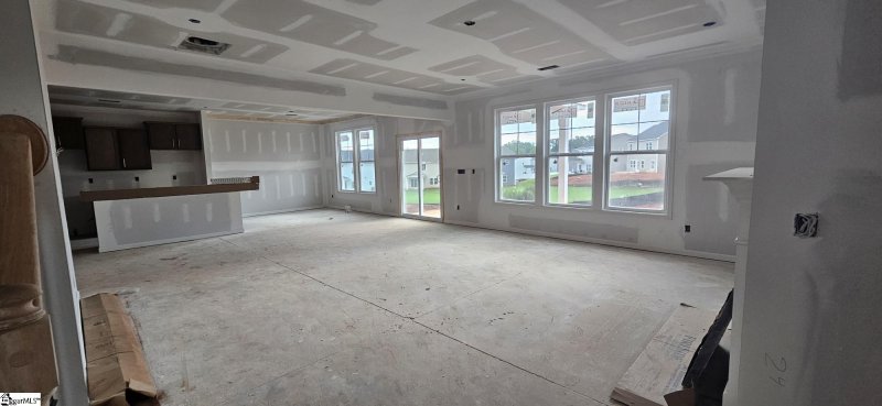 Property image 4 at 410 Barbican Place, Greenville, SC 29605