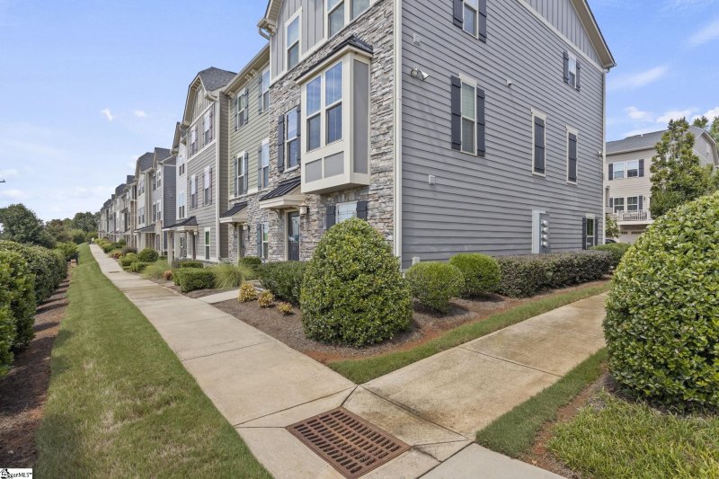 Property image 4 at 15 Itasca Drive, Greenville, SC 29609