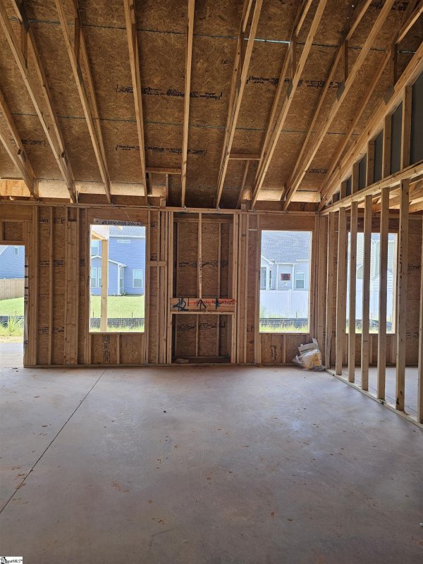 Property image 3 of 12128 Mahogany Circle in Walnut Ridge, Inman, SC 29349