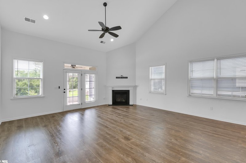 Property image 5 at 113 Noble Street, Greer, SC 29651