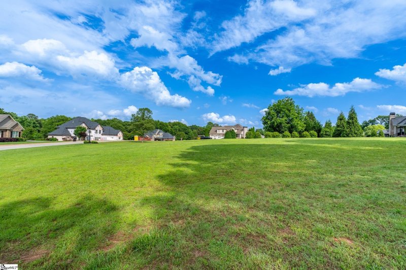 Property image 4 at 106 Bree Drive, Anderson, SC 29621