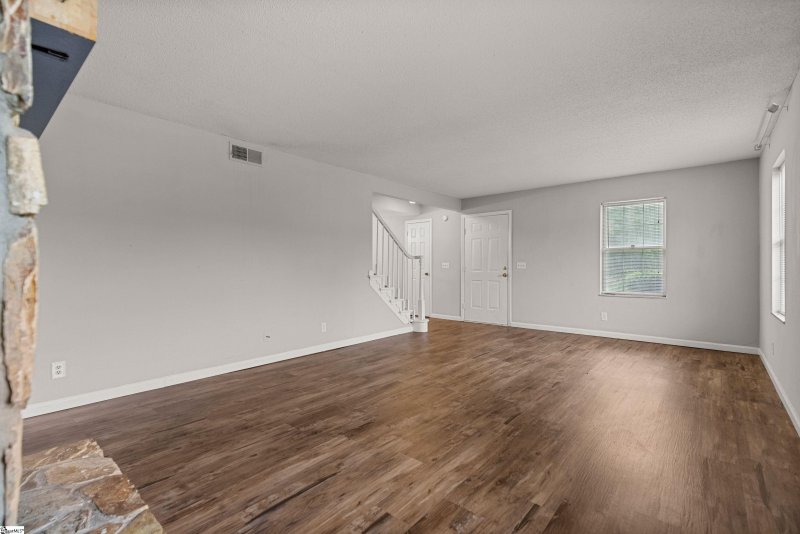 Property image 5 at 2 Birchview Street, Taylors, SC 29687-4193