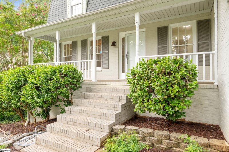 Property image 4 at 214 Appomattox Drive, Simpsonville, SC 29681