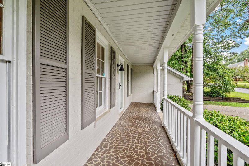 Property image 5 at 214 Appomattox Drive, Simpsonville, SC 29681