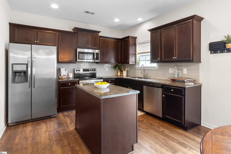 Property image 3 at 203 Addlestone Circle, Fountain Inn, SC 29644