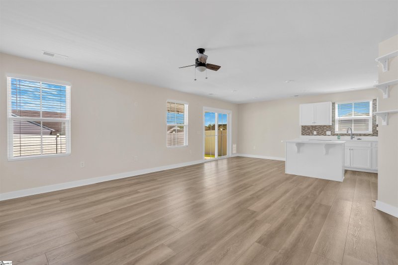 Property image 5 of 2082 Wexley Drive in Elmwood Cottages, Boiling Springs, SC 29316