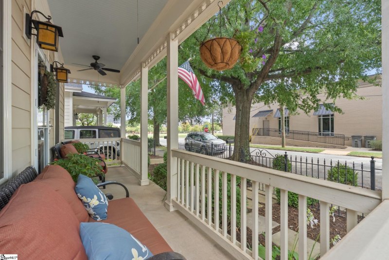 Property image 5 of 4 Asbury Avenue in Downtown, Greenville, SC 29601