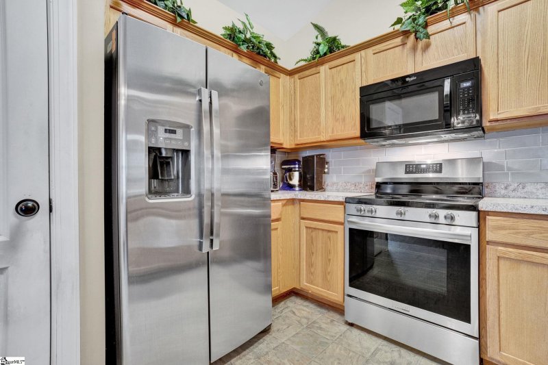 Property image 5 at 104 Penrith Court, Simpsonville, SC 29681