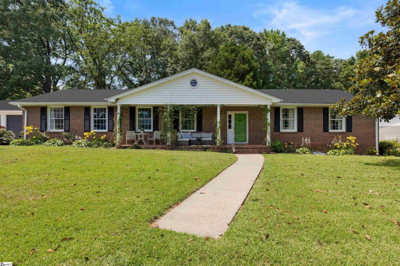 Spring Forest, Greenville Community