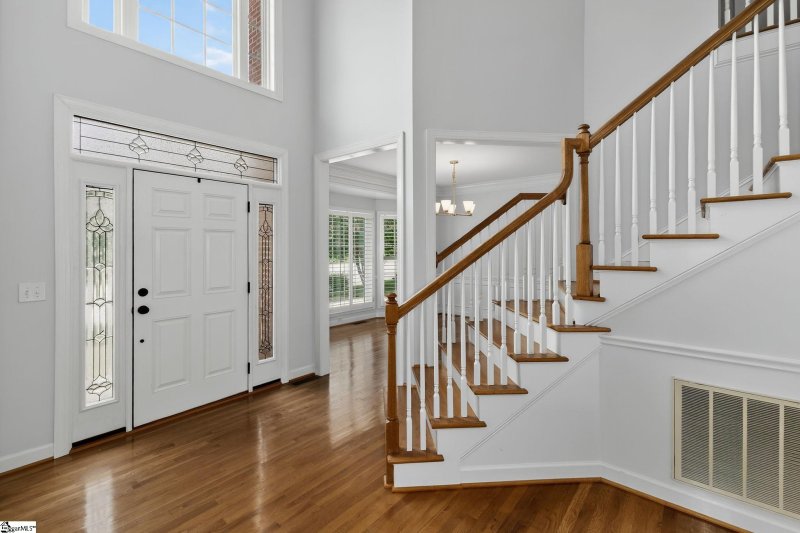 Property image 3 at 116 W Spindletree Way, Greer, SC 29650