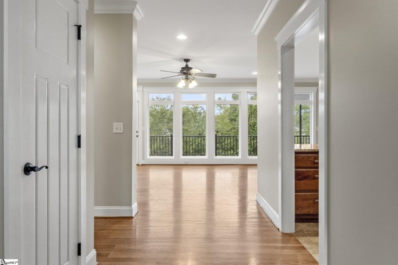 Property image 4 at 137 Crawford Lake Drive, Easley, SC 29642