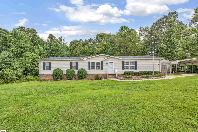 102 Horseback Way