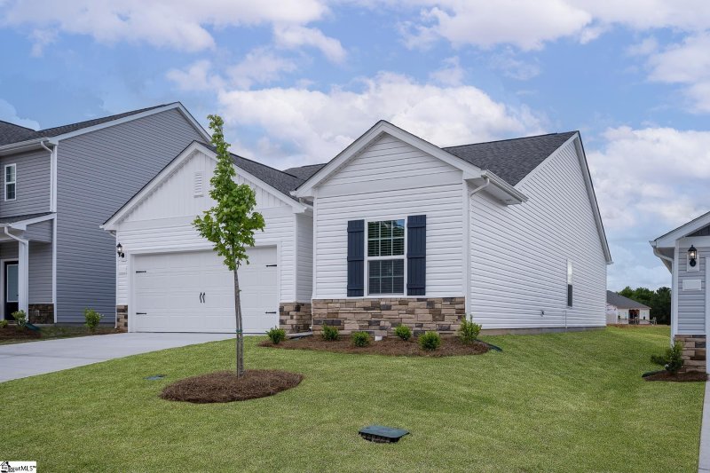 Property image 2 of 1069 Mossy Oak Drive in Henson Creek Farms, Moore, SC 29369