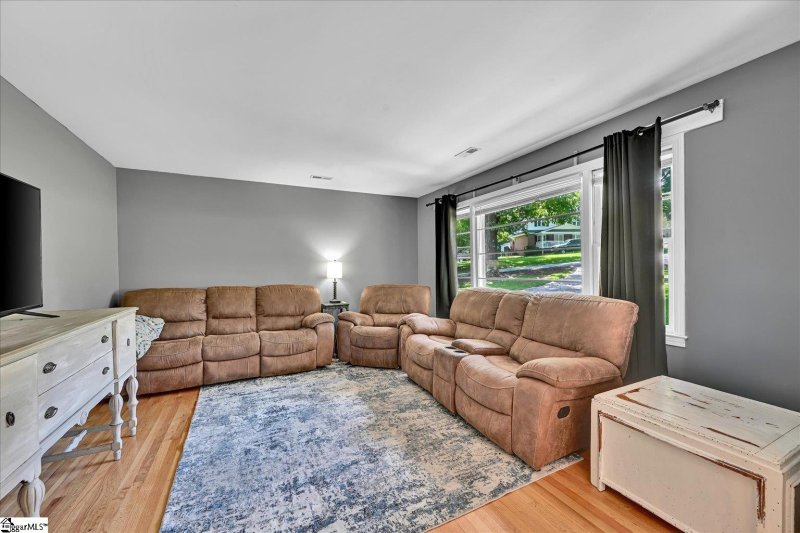 Property image 5 at 107 Meadow Lane, Liberty, SC 29657