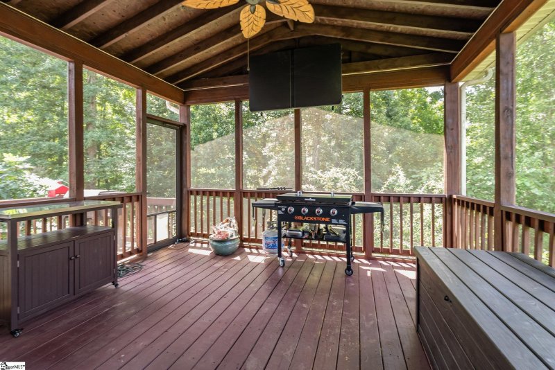 Property image 3 of 254 Twilitemist Drive in Rogers Mill, Duncan, SC 29334