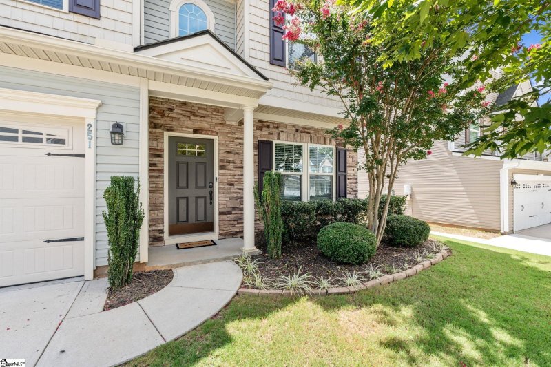 Property image 3 of 251 Chestatee Court in River Shoals, Simpsonville, SC 29680