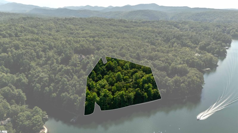 Property image 2 of 108 Blazing Star Court in The Cliffs at Keowee Vineyards, Sunset, SC 29685