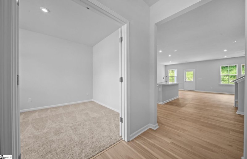 Property image 4 of 123 Indigo Circle in Indigo Park, Easley, SC 29642