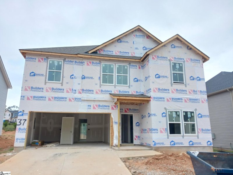 Property image 2 of 430 Haddon Road in Rutledge Estates, Woodruff, SC 29388