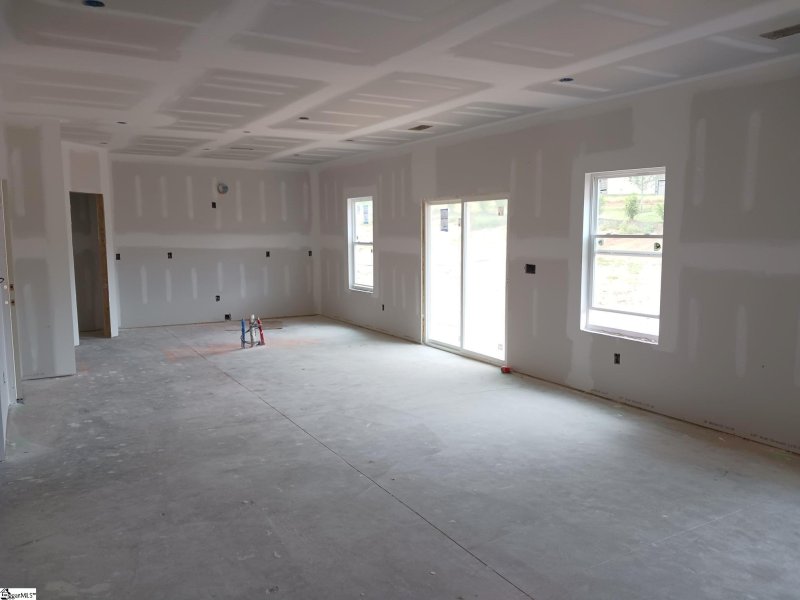 Property image 5 of 430 Haddon Road in Rutledge Estates, Woodruff, SC 29388