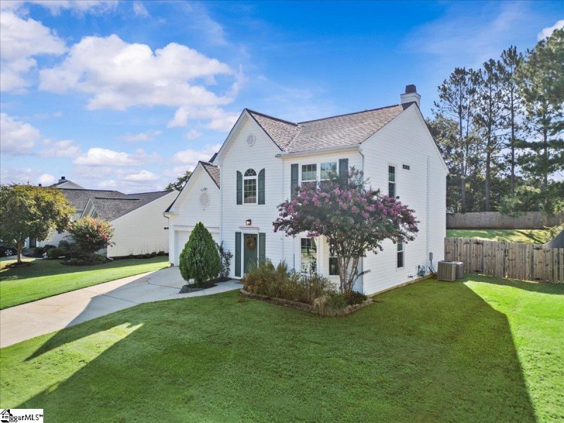 Property image 3 at 22 Brockmore Drive, Greenville, SC 29605