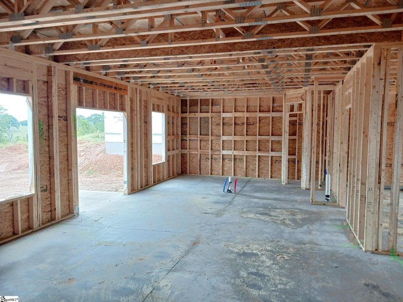 Property image 4 of 449 Haddon Road in Rutledge Estates, Woodruff, SC 29388