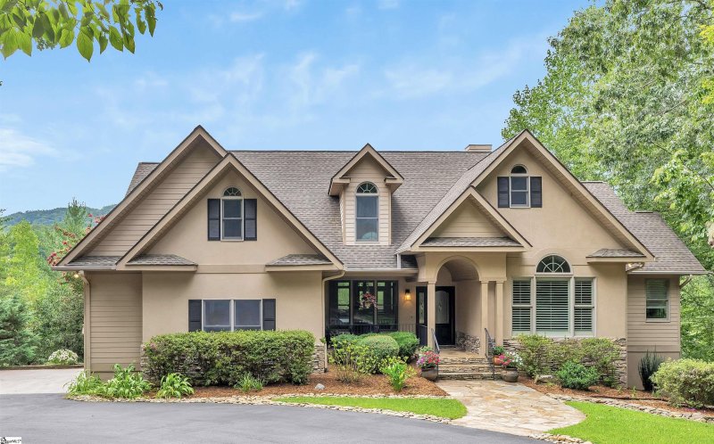 Property image 3 of 115 Mountain Summit Road in Cliffs Valley, Travelers Rest, SC 29690