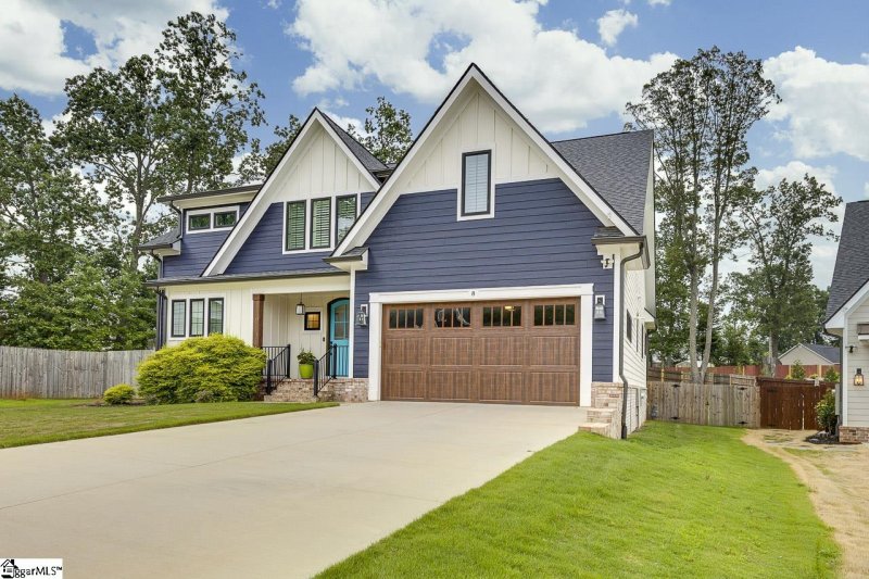 Property image 3 at 8 Angelo Court, Greenville, SC 29607