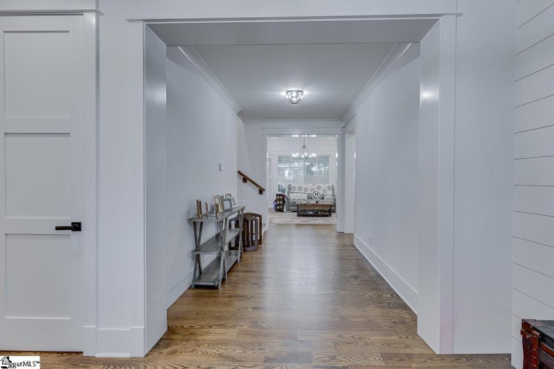 Property image 4 at 8 Angelo Court, Greenville, SC 29607
