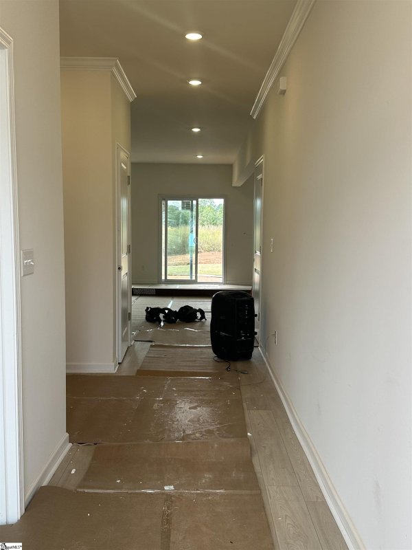 Property image 2 at 918 Gibbons Street, Wellford, SC 29385