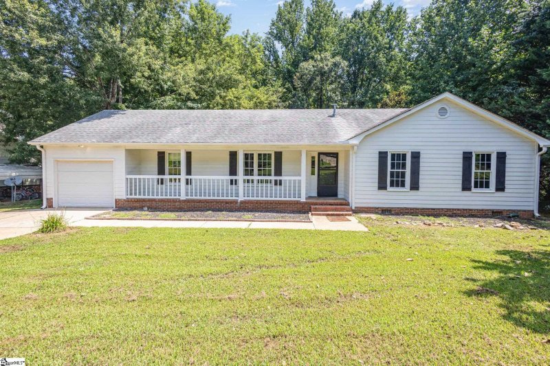 528 Indian Trail